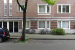 3. Parterre en 1e etage . Zie de opgeslagen goederen achter de hoge ramen van het trappenhuis.
<br/>
Corrie Groen- Pickhard, 2014-04-17